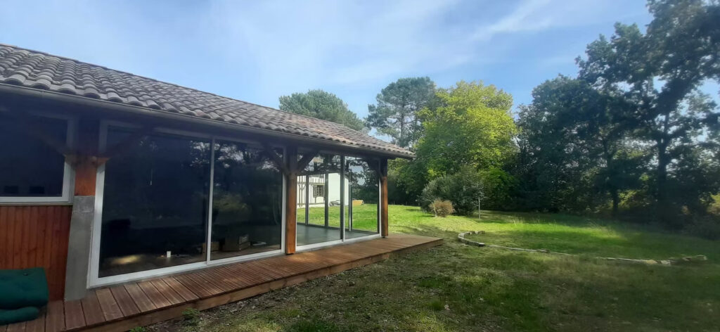 fef75c_75ae089b12864de79f128997e1a4a5fa_mv2