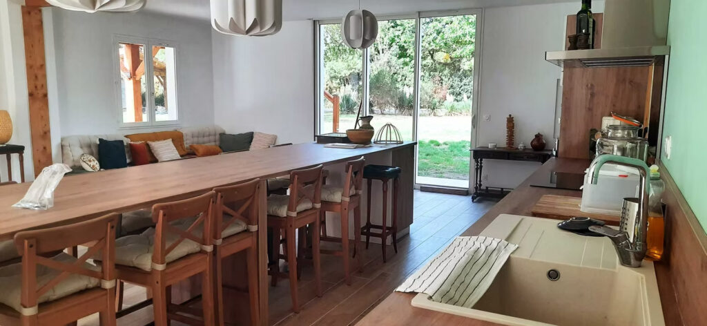 fef75c_b5007ebcb72d45e78f6b9580a049067f_mv2